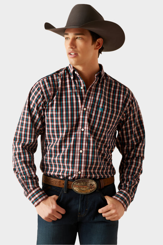 Ariat Men's Wrinkle Free Gatlin Fitted Shirt (White + Red/Blue)