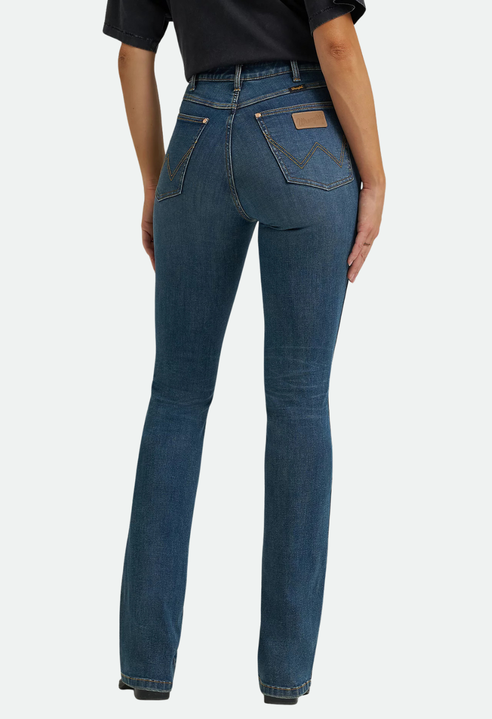 Wrangler x Lainey Wilson Boot Huggers 34 Leg