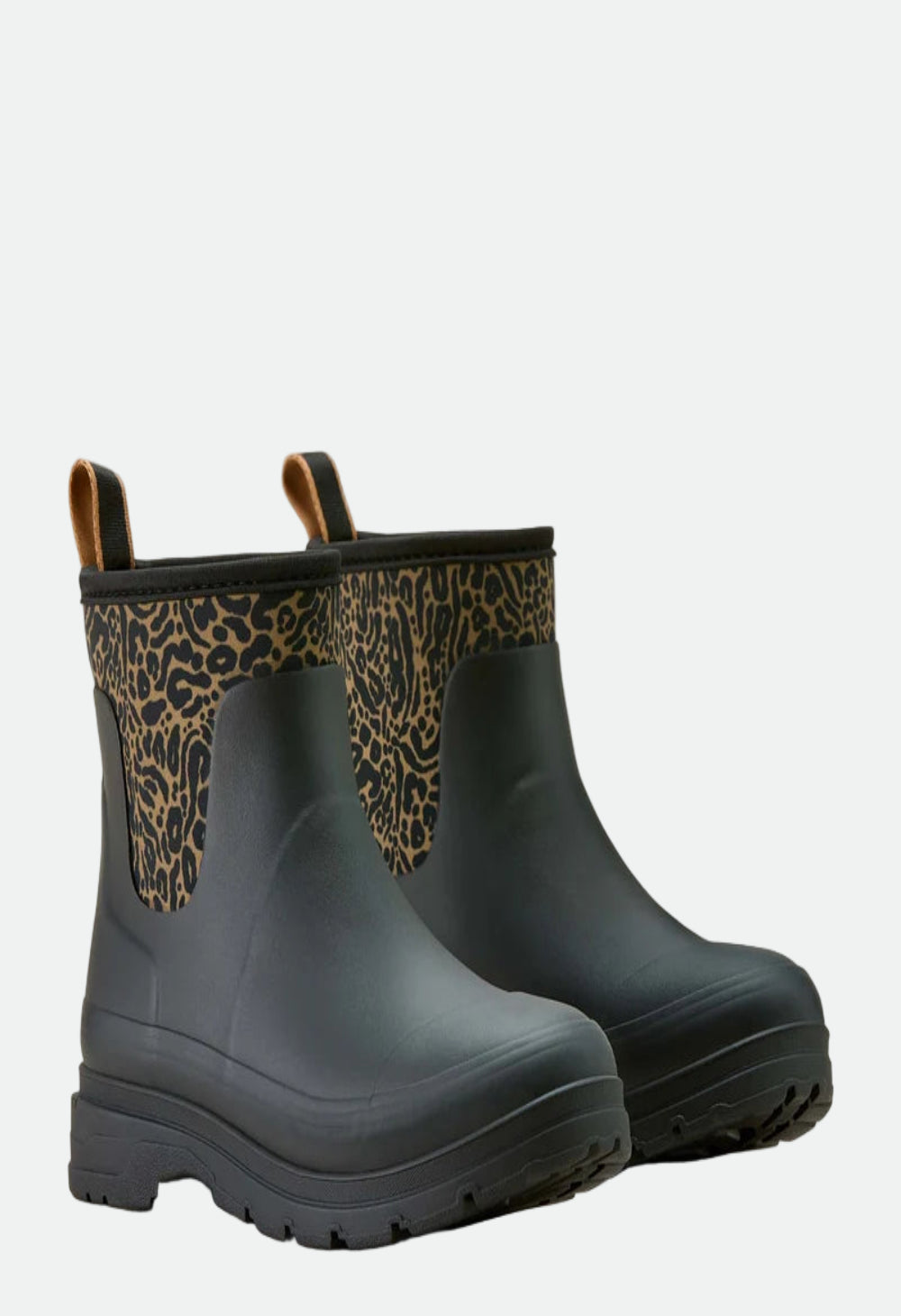 Ariat Women's Kelmarsh Shortie in Black/Ocelot Print