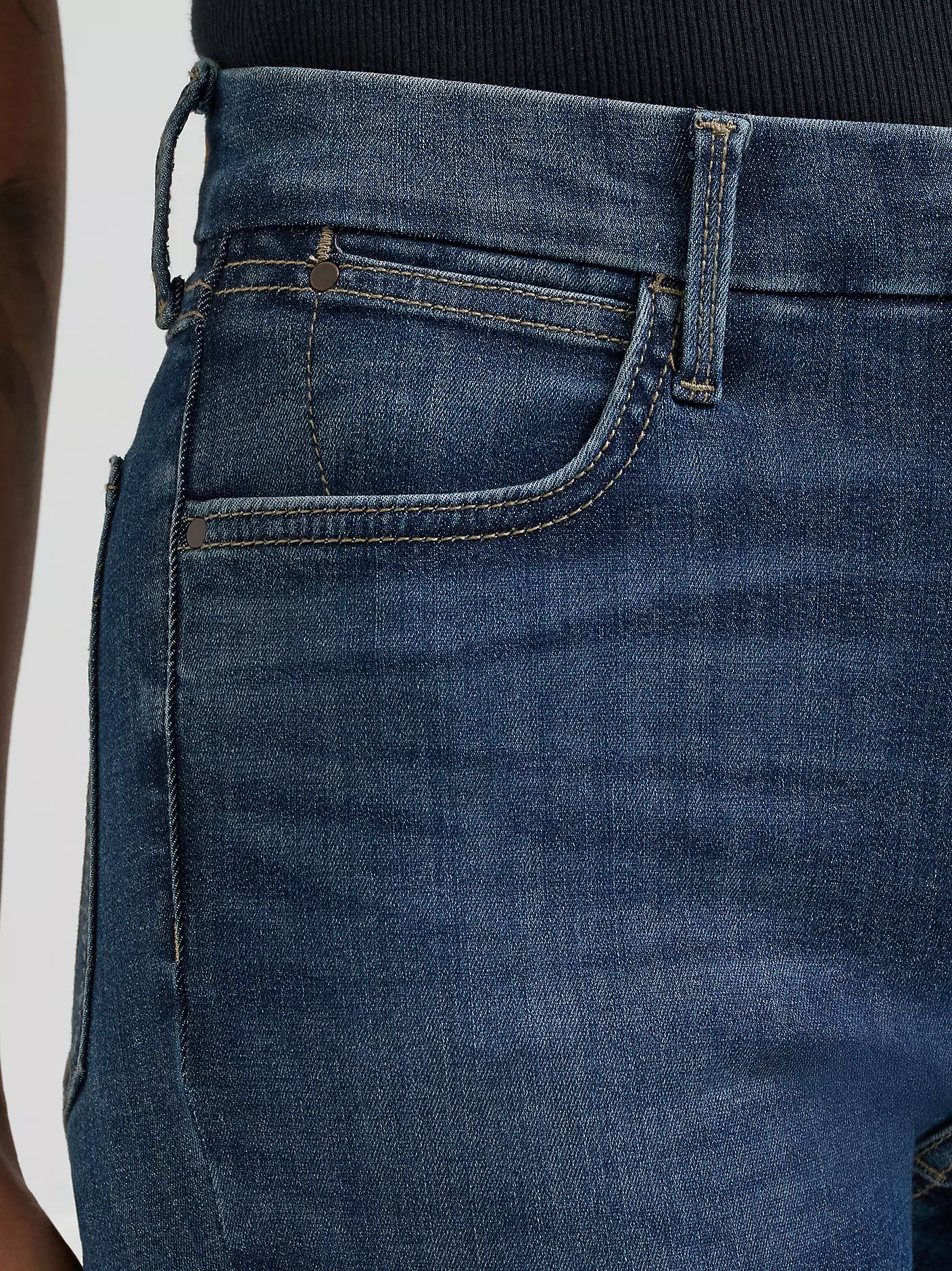 Wrangler Women's Bespoke High Rise Bootcut Jean