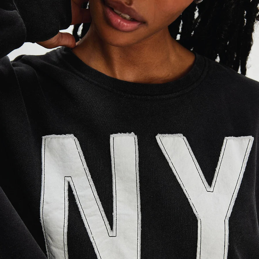 The Laundry Room Big In NY - Jump Jumper - Black Snow