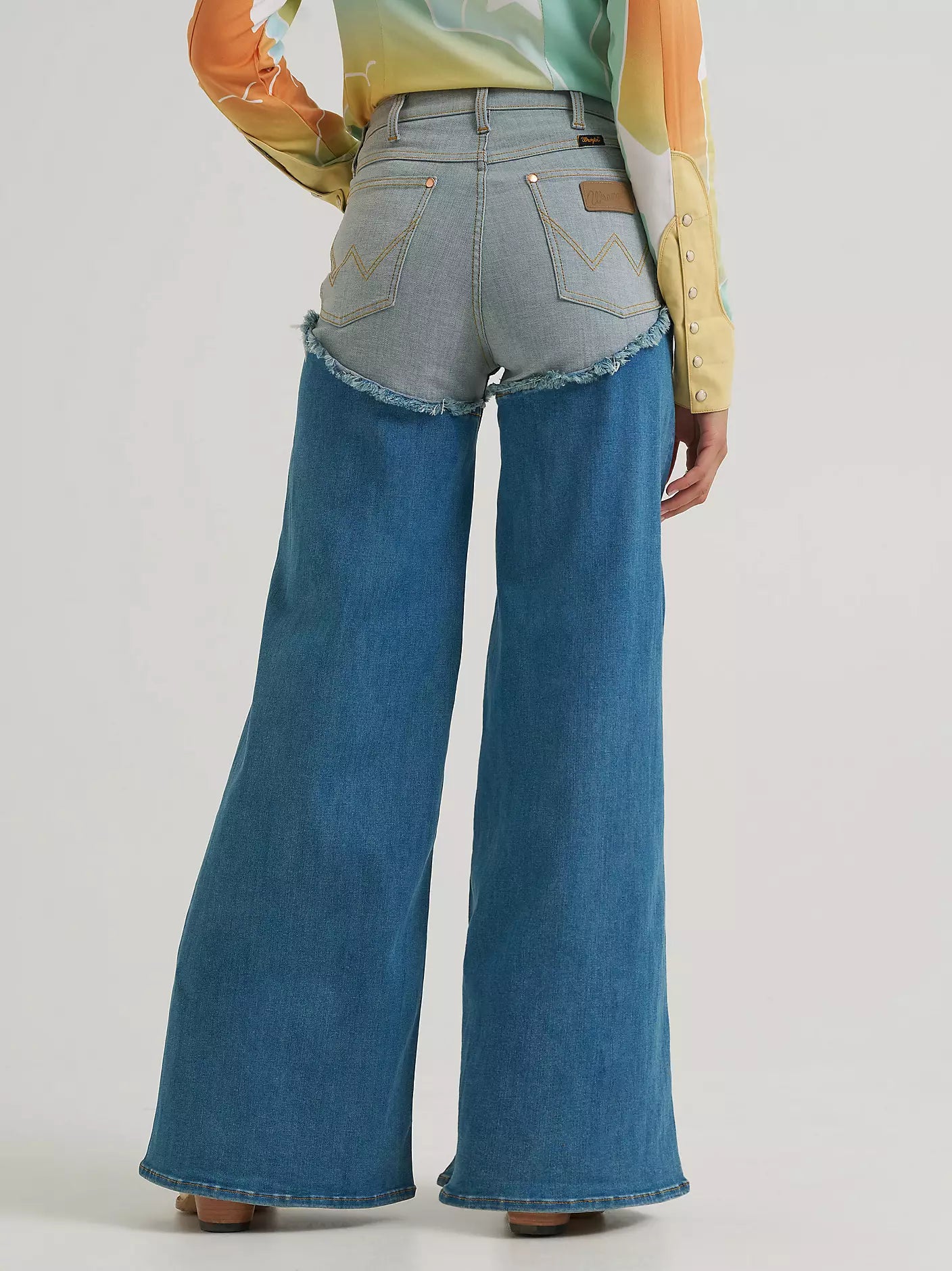 Wrangler Womens Lainey Wilson Pieced Chaps Wide Leg Jean