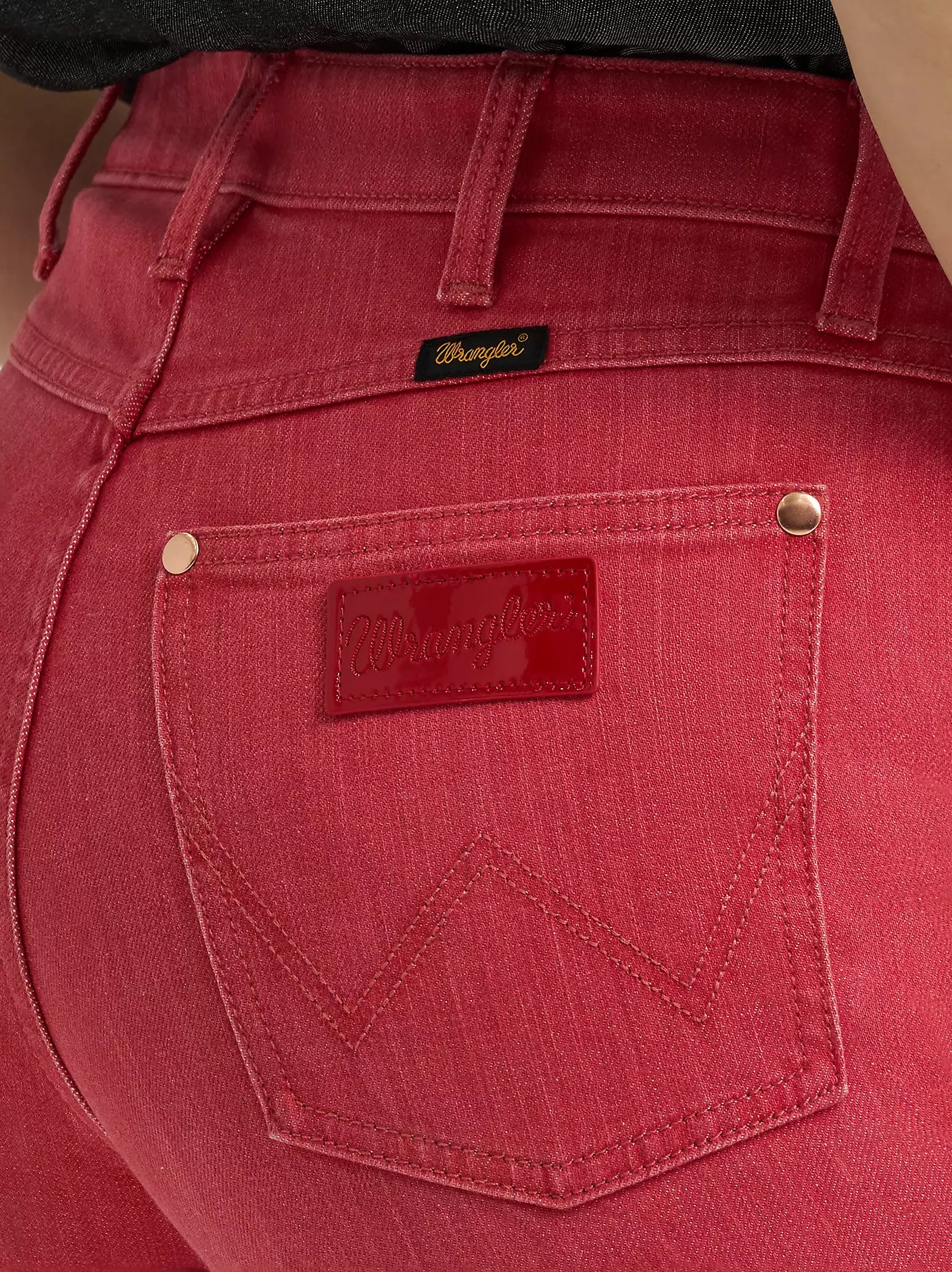 Wrangler Women's Lainey Wilson x Flare Jeans - Red