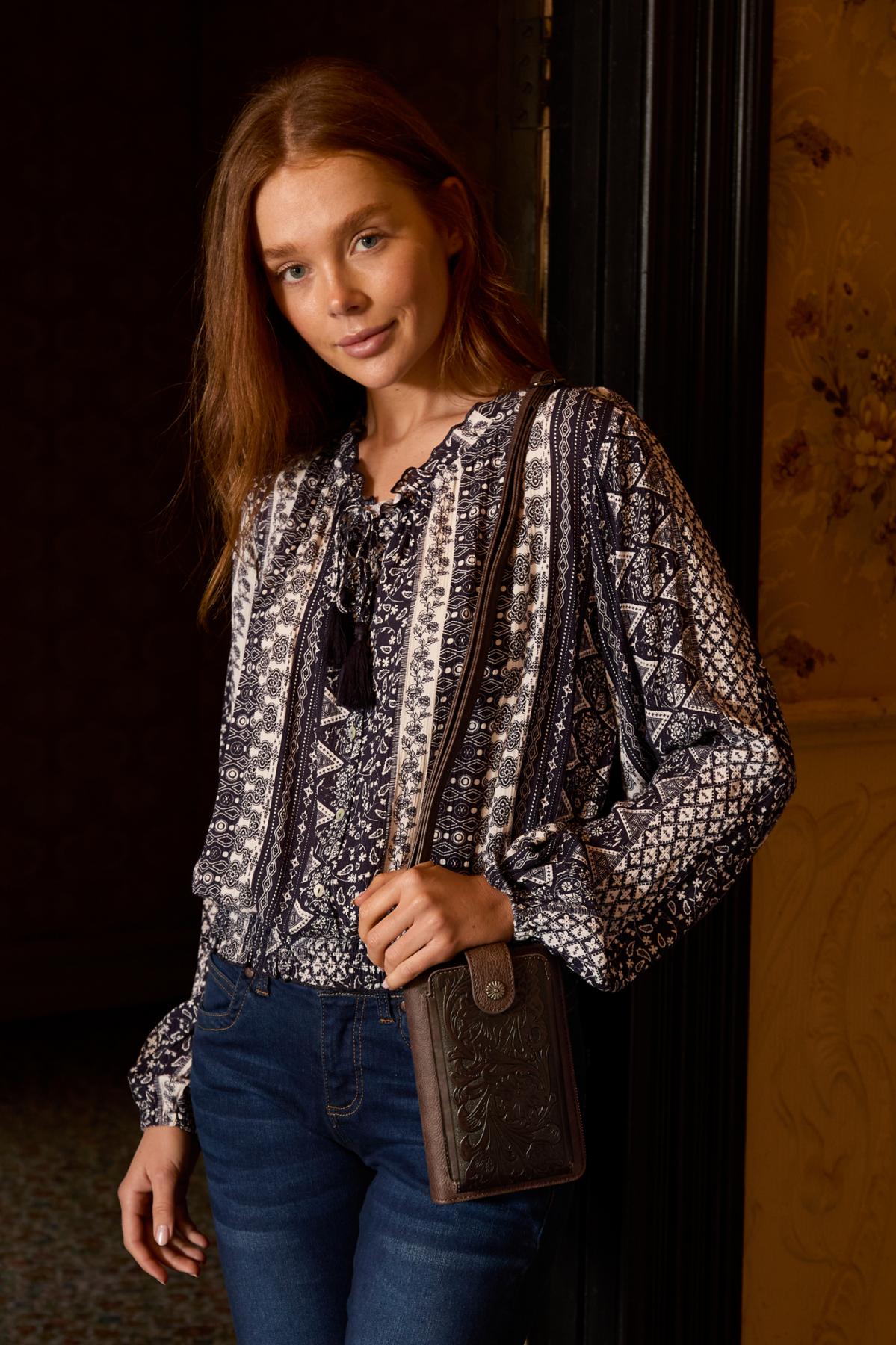 Wrangler Womens Natalie Wallet Bag - CHOCOLATE