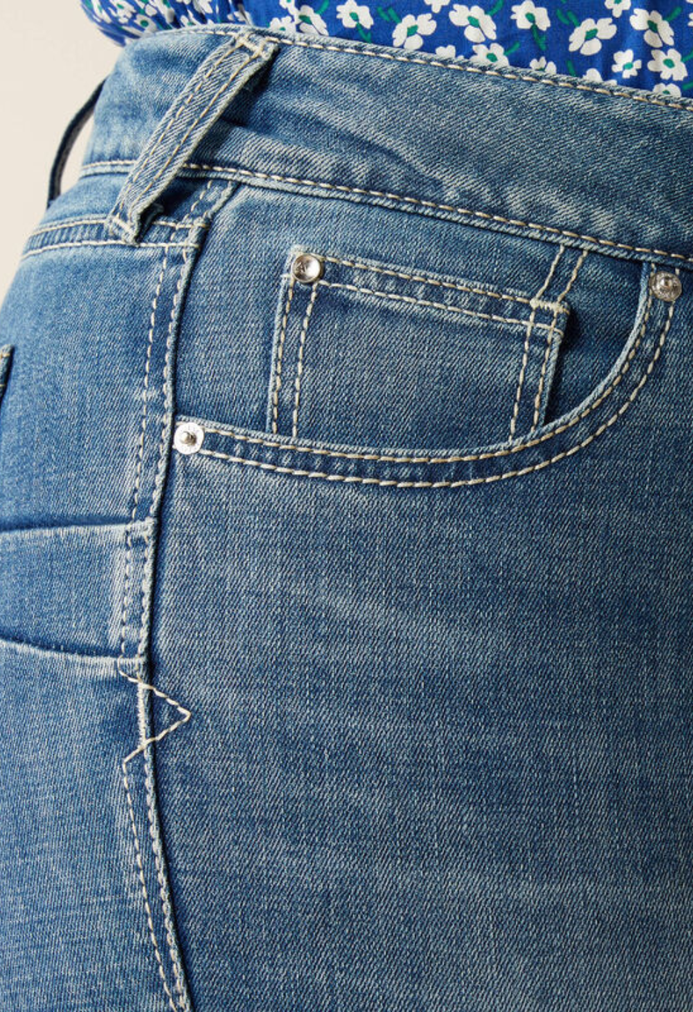 Ariat Women's Perfect Rise Naz Boot Cut Jeans
