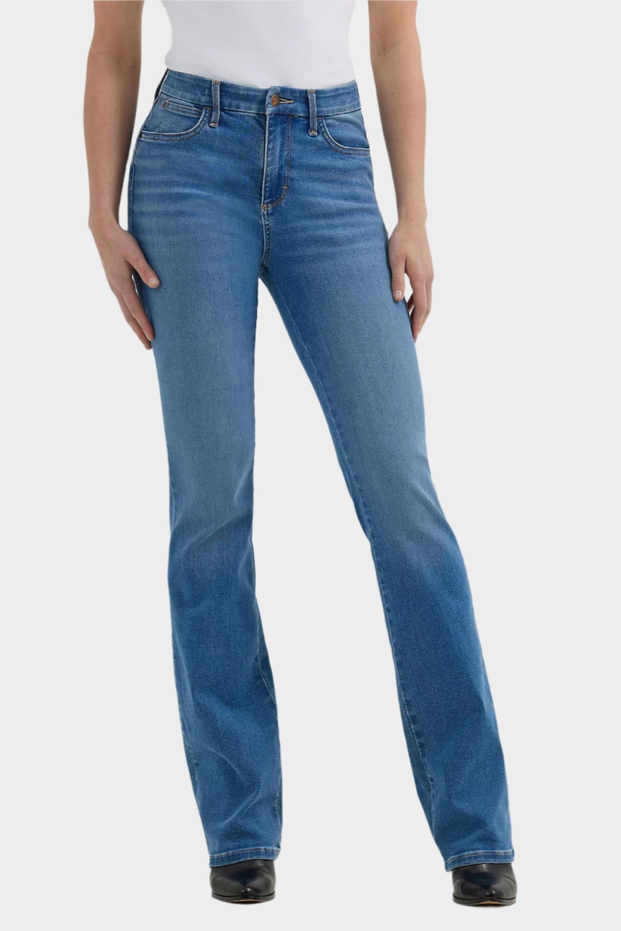 Wrangler Women's Bespoke High Rise Bootcut Jean 32Leg