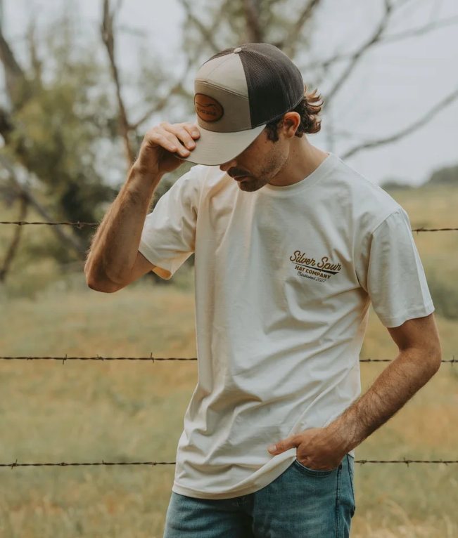 Silver Spur Men's Road Runner Ecru Tee