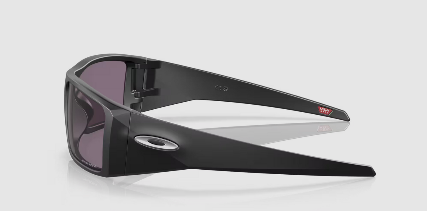 Oakley Heliostat Matte Black w/ Prizm Grey