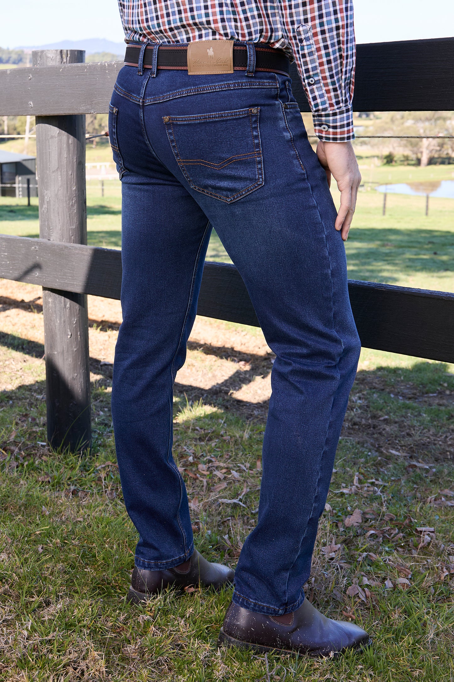 Thomas Cook Men's BRAD THRML JEAN 32L - Mid Wash