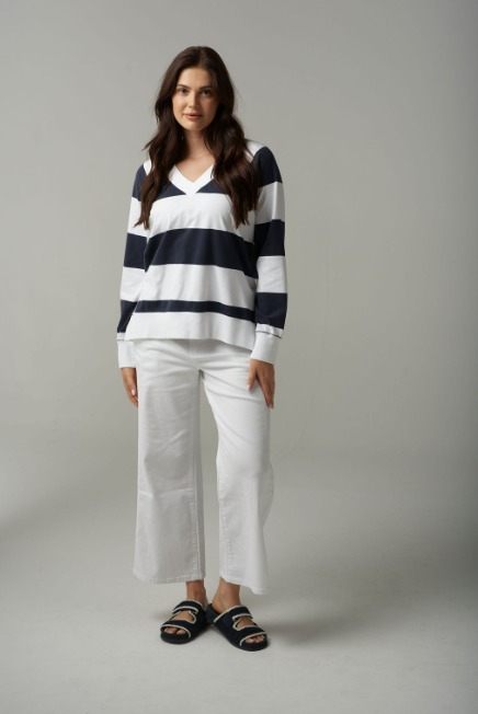 Goondiwindi Cotton Stripe V Neck Sweater - White/Parisian Navy