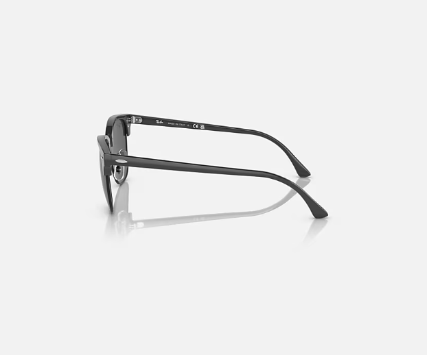 Ray-Ban Clubmaster Classic (RB3016 1367B1)