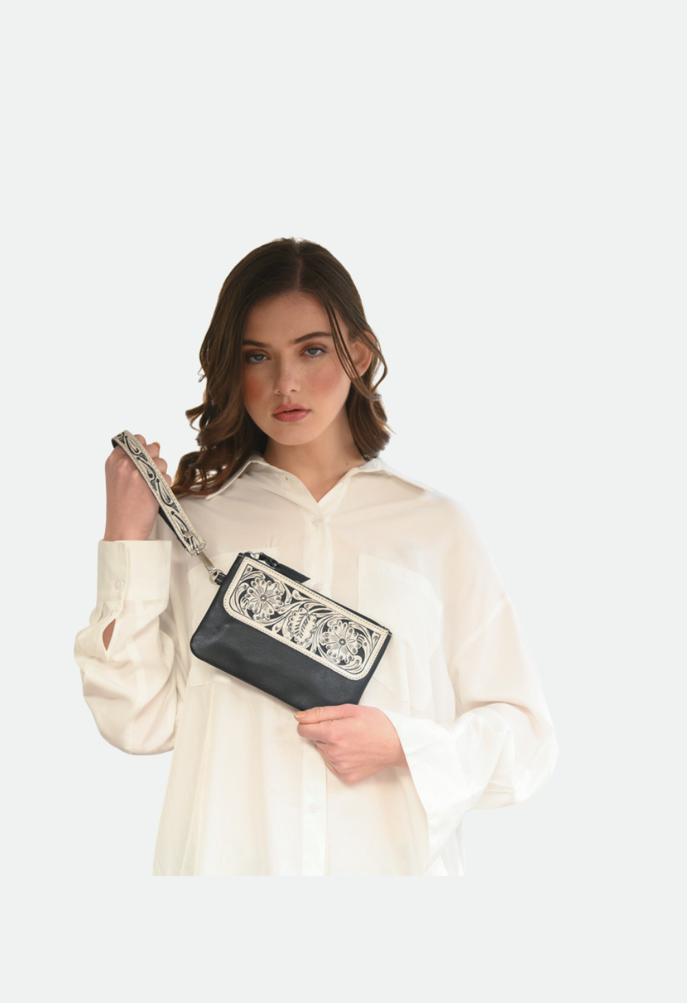 The Design Edge Tooling Hand Carved Small Clutch – (TLC45)