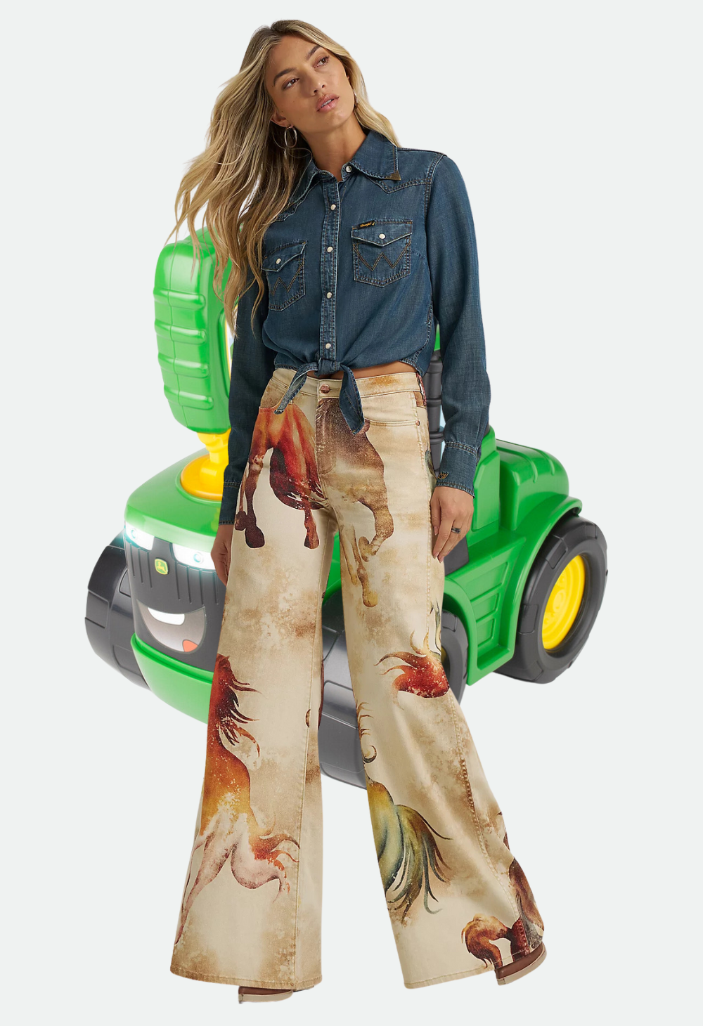 Wrangler Women's Lainey Wilson Horse Cheeky Wide Leg Jean 32Leg