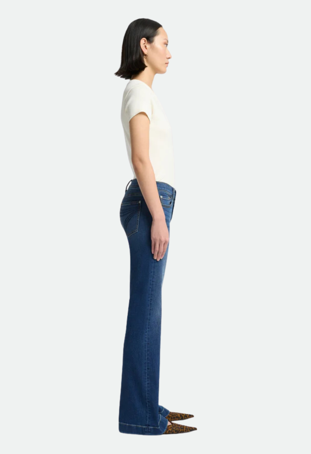 7 For All Mankind Slim Illusion Tailorless Dojo - Medium Melrose