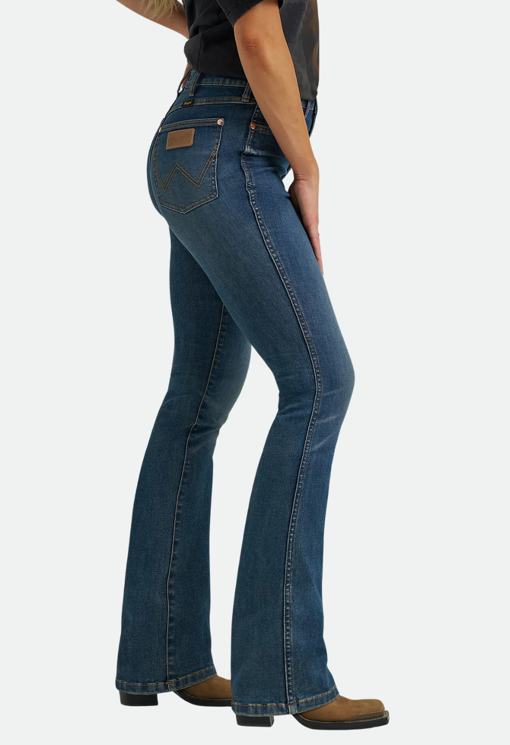 Wrangler x Lainey Wilson Boot Huggers 34 Leg