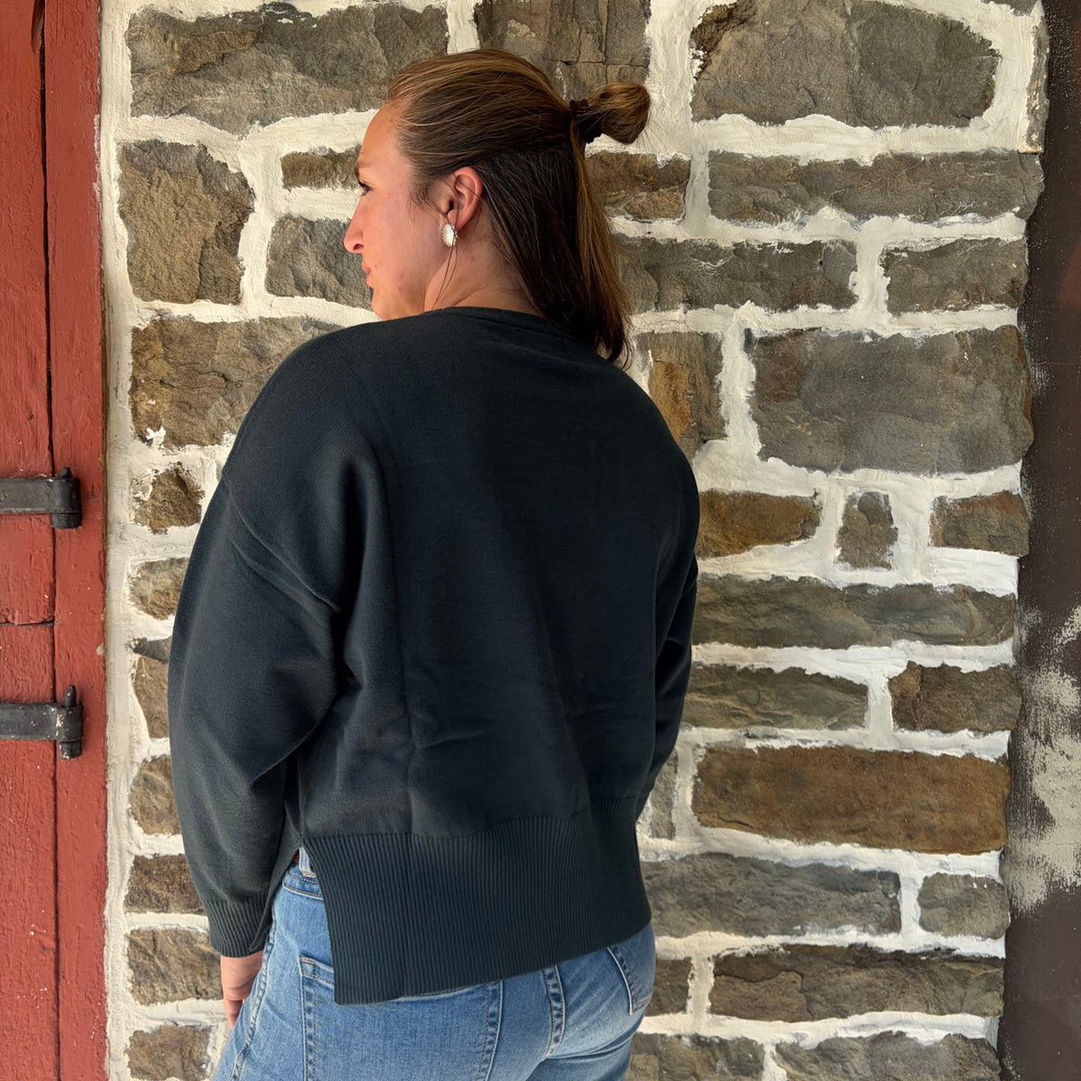 2 Fly Co Women's Tip Your Hatz Sweater