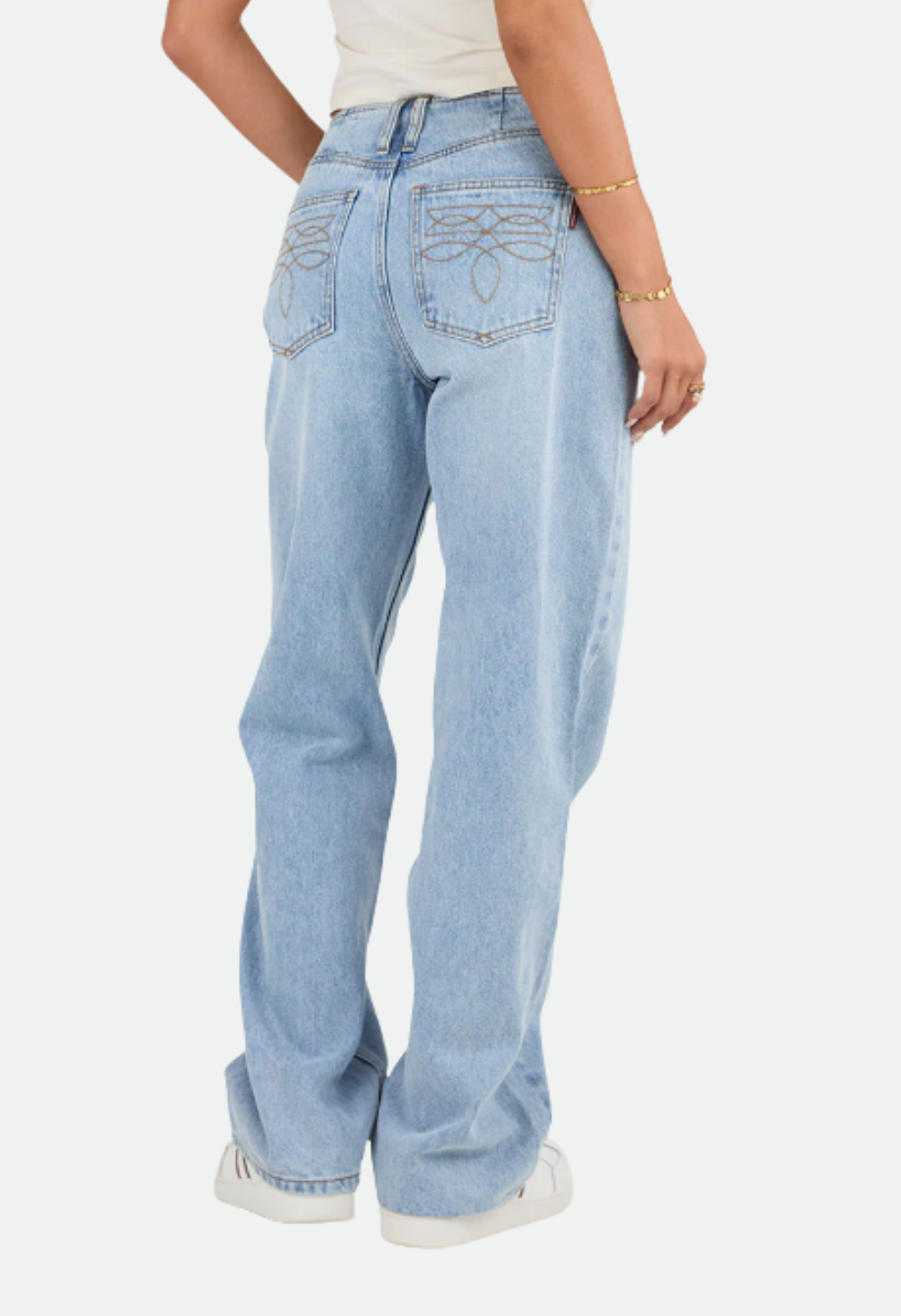 Ringers Western Josephine Low Loose Fit Jean - Light Wash Blue