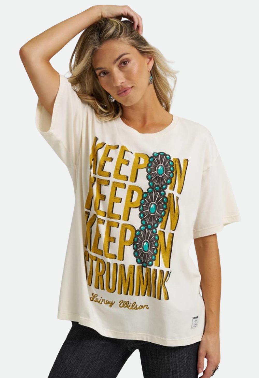 Wrangler Womens Lainey Wilson Keep On Strummin Oversized Short Sleeve Shirt