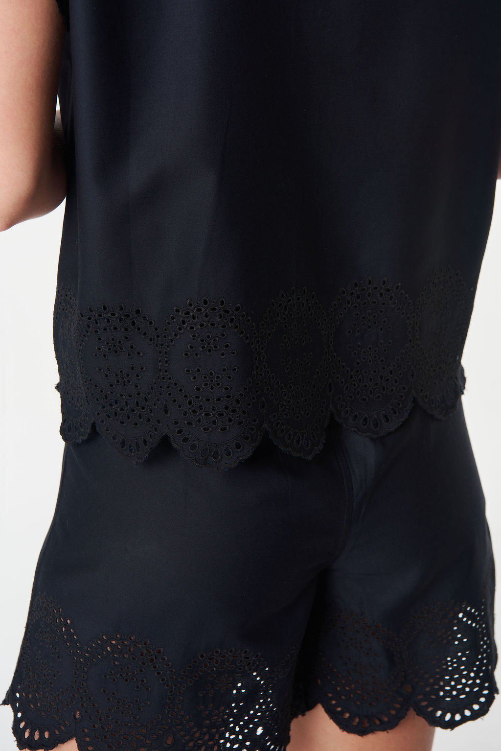 Goondiwindi Cotton Salt Embroidered Cotton Shirt - Dark Navy