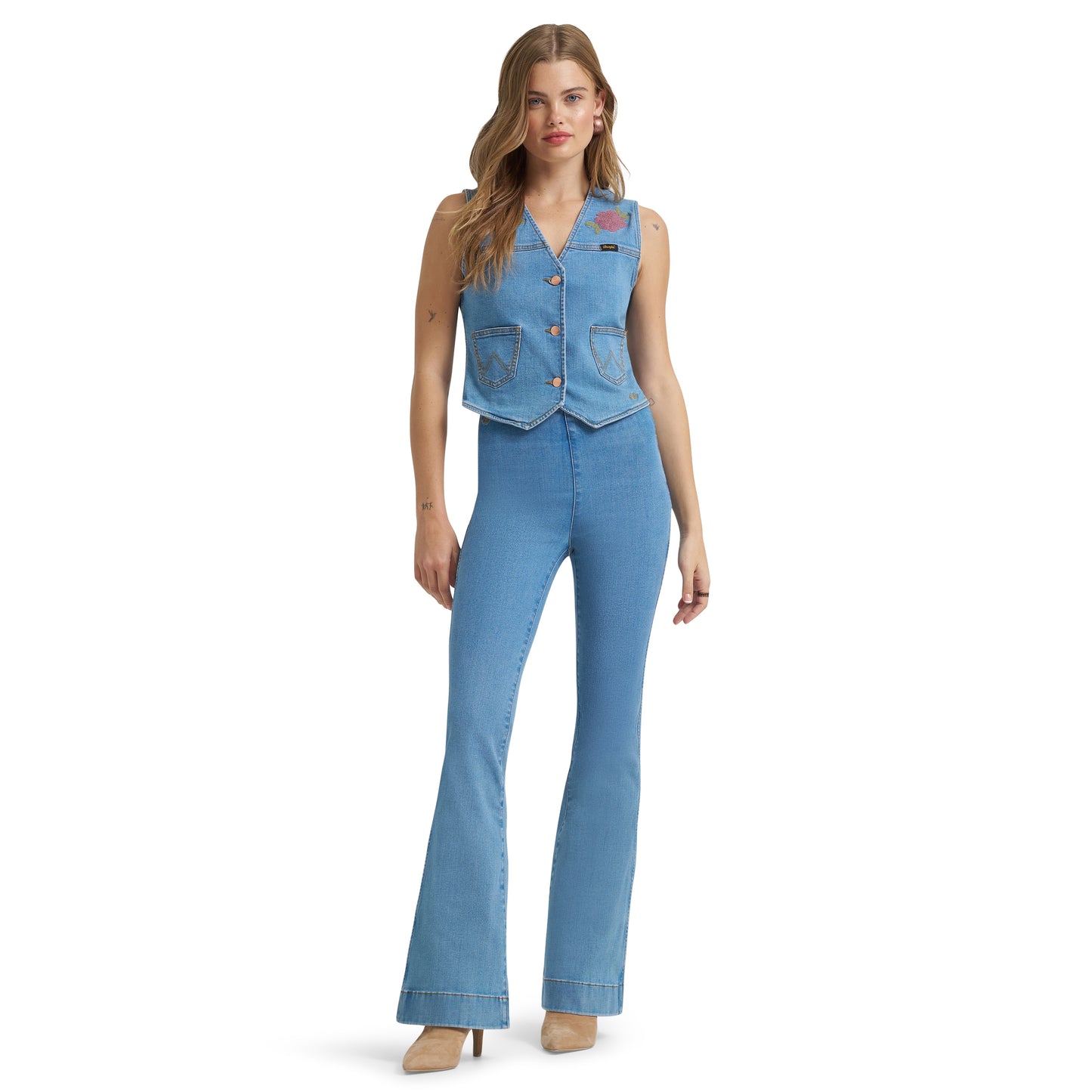 Wrangler® X Women's Lainey Wilson Novelty Pull-On Flare Jean 34 Leg