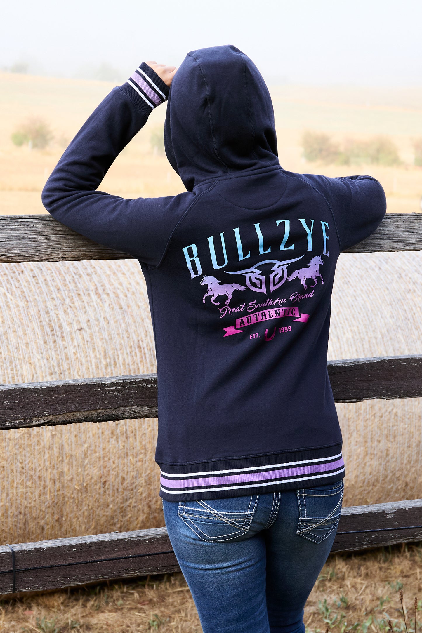 Bullzye Women’s Jemma Zip Through Hoodie