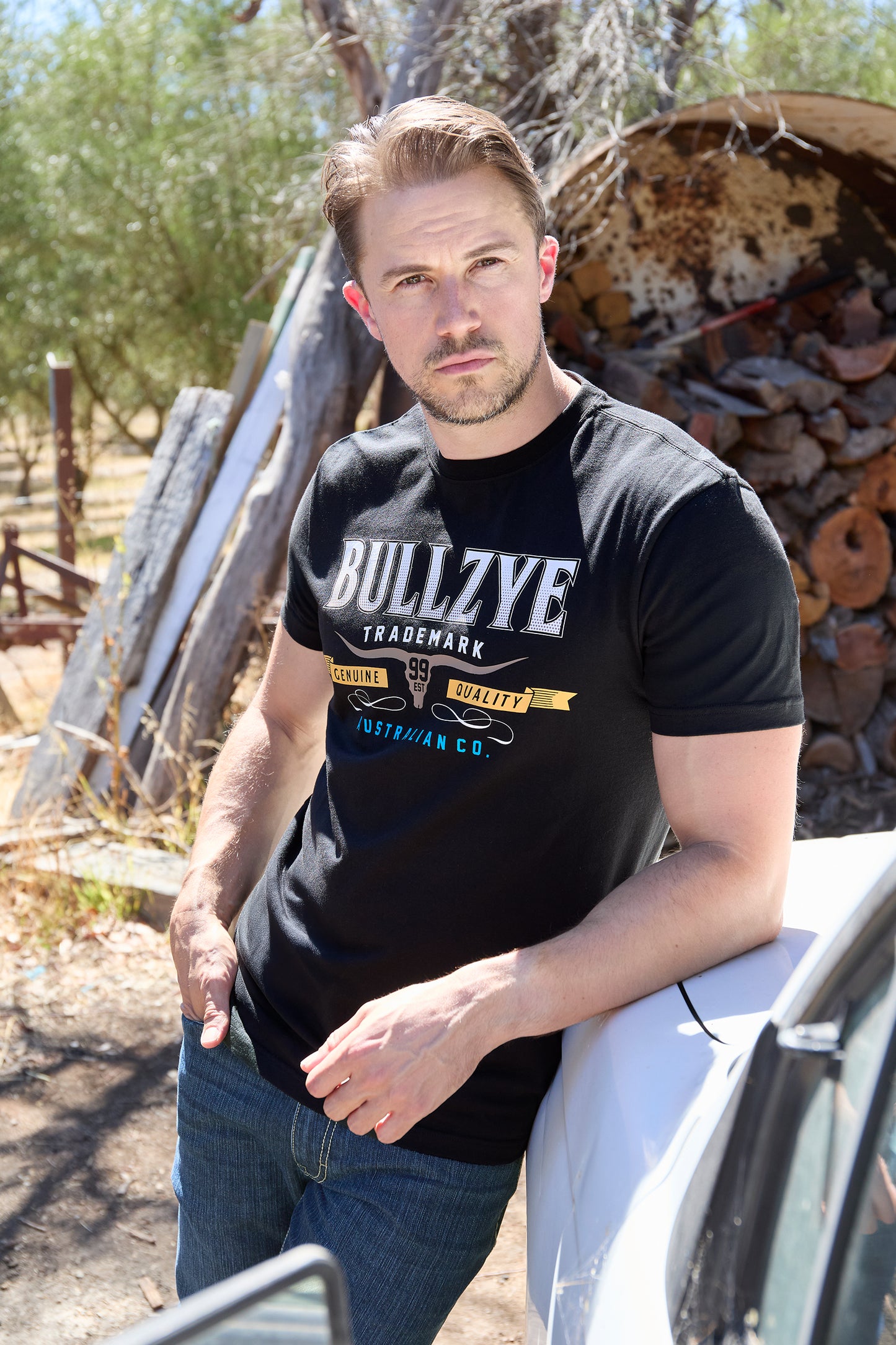 Bullzye Men’s Trademark Short Sleeve Tee