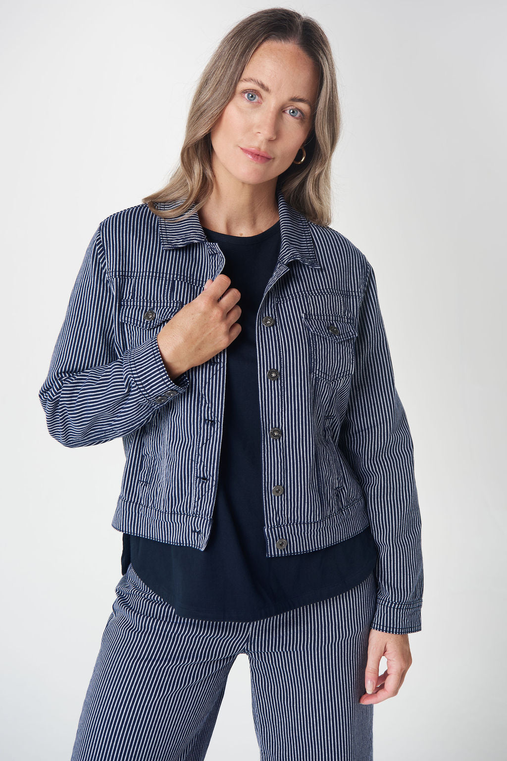 Goondiwindi Cotton Ray Denim Jacket - Dark Navy/White