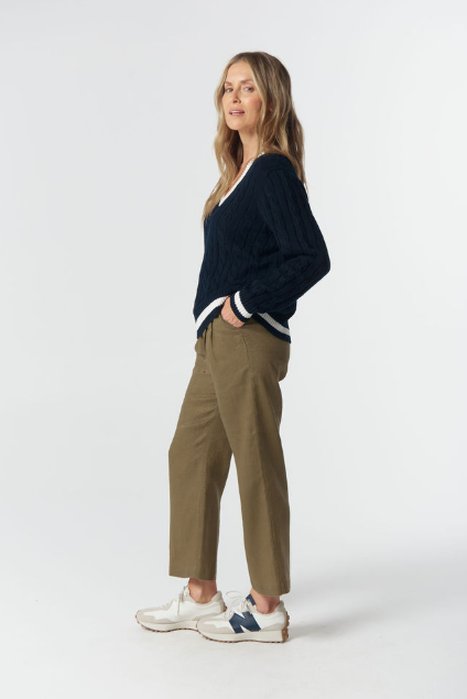 Goondiwindi Cotton Harvest V Neck Cotton Jumper - Dark Navy/White/Fox