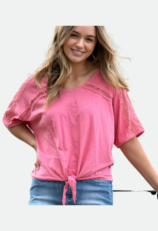 Pure Western Women’s Beatrice Tie‑Front Top – No Exchanges or Refunds
