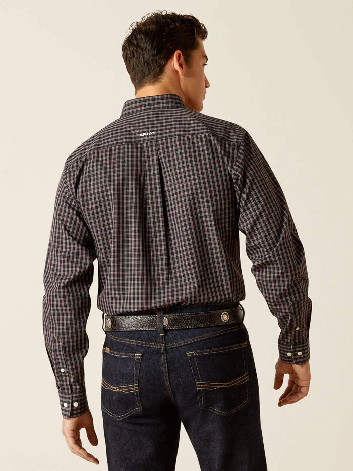 Ariat Men's Wrinkle Free Brooklyn Fitted Shirt Black