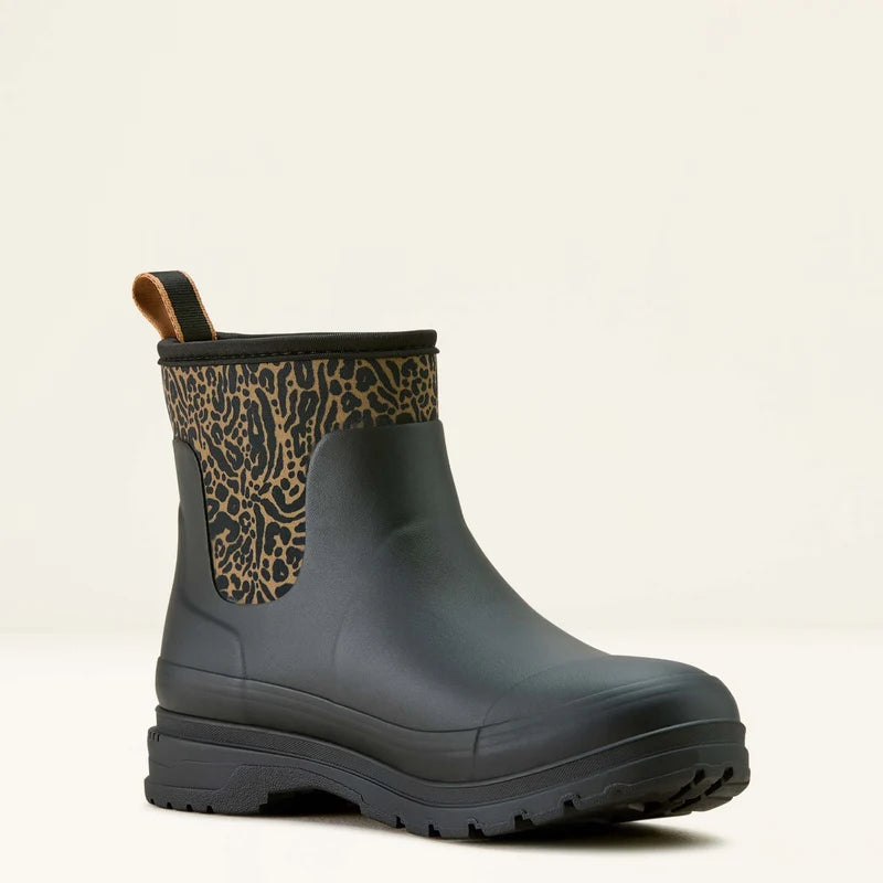 Ariat Women's Kelmarsh Shortie in Black/Ocelot Print