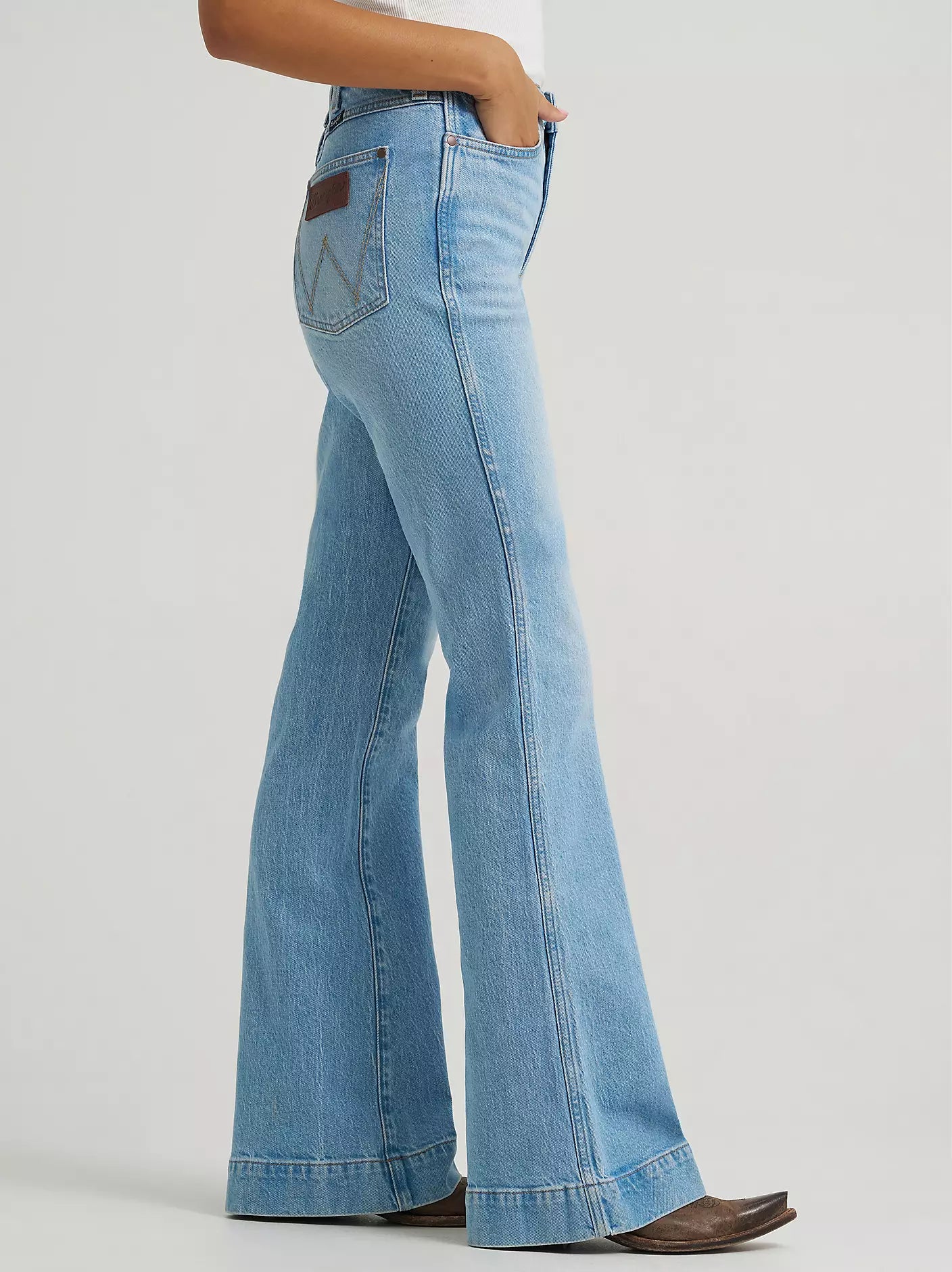 Wrangler Women's Retro® Bailey High Rise Trouser Jean - Kelsey