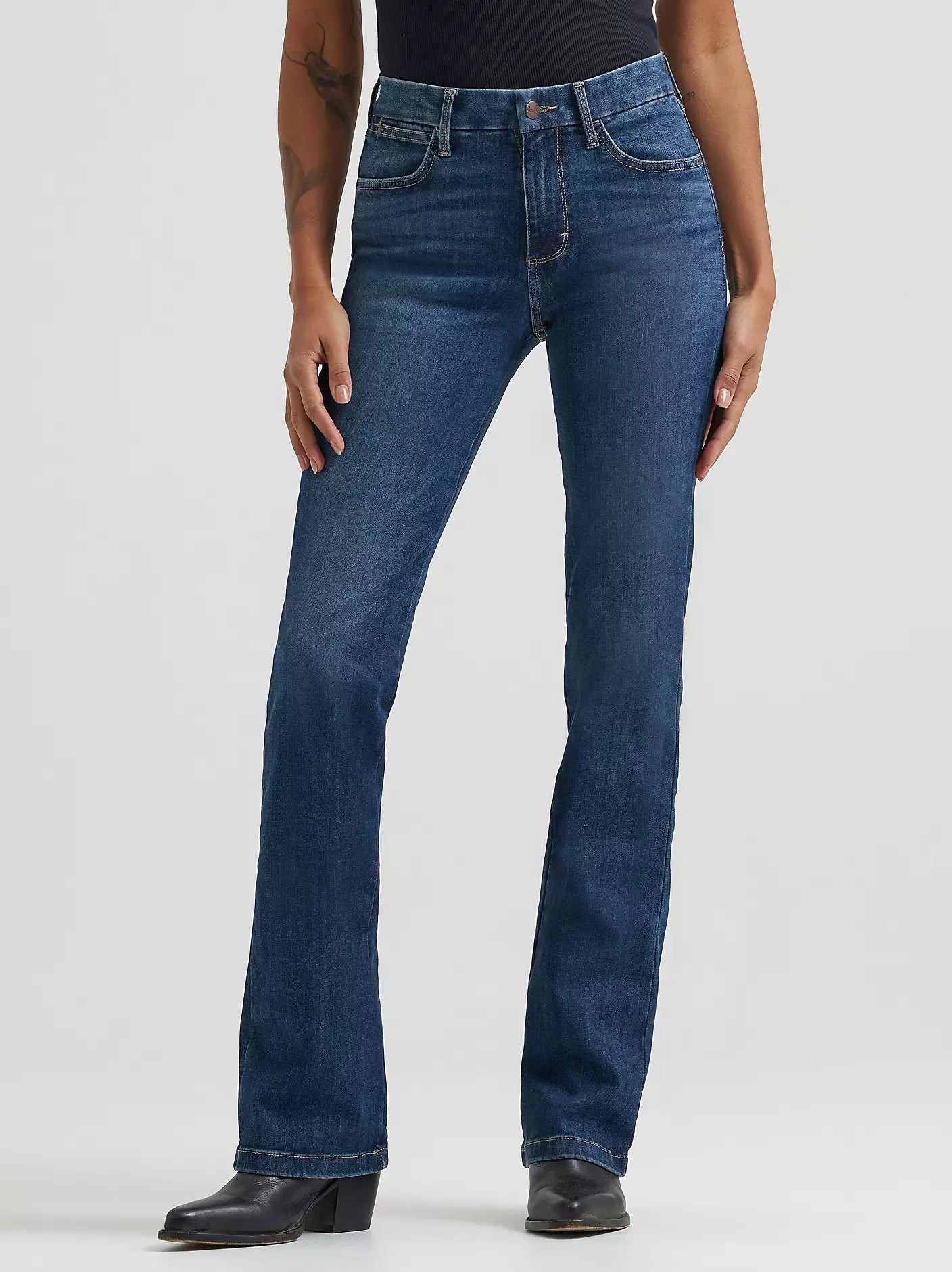 Wrangler Women's Bespoke High Rise Bootcut Jean