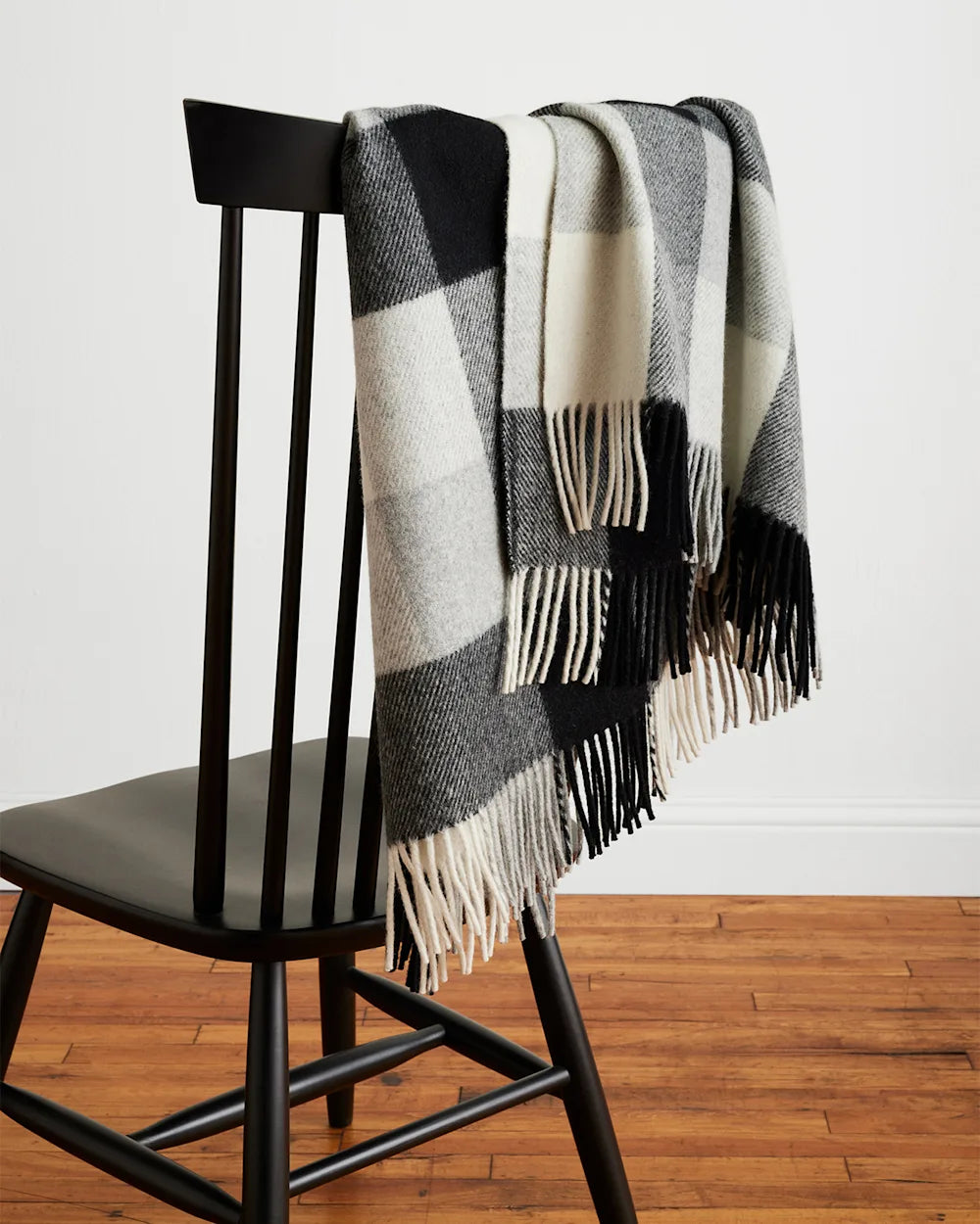 Pendleton ECO-WISE WOOL FRINGED THROW - Black/Ivory
