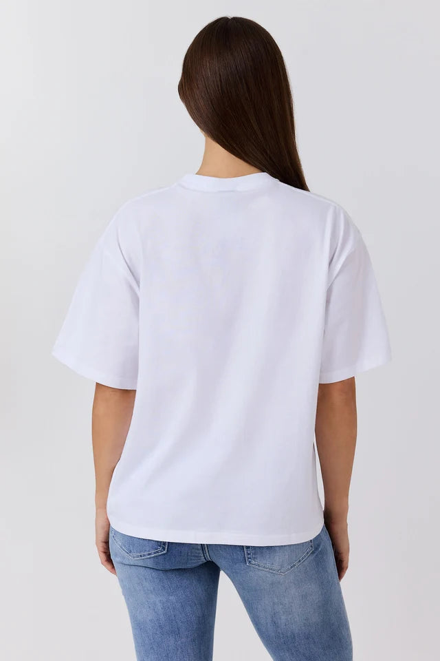 Ringers Western Women’s Eagle Eye Oversized T-Shirt – White