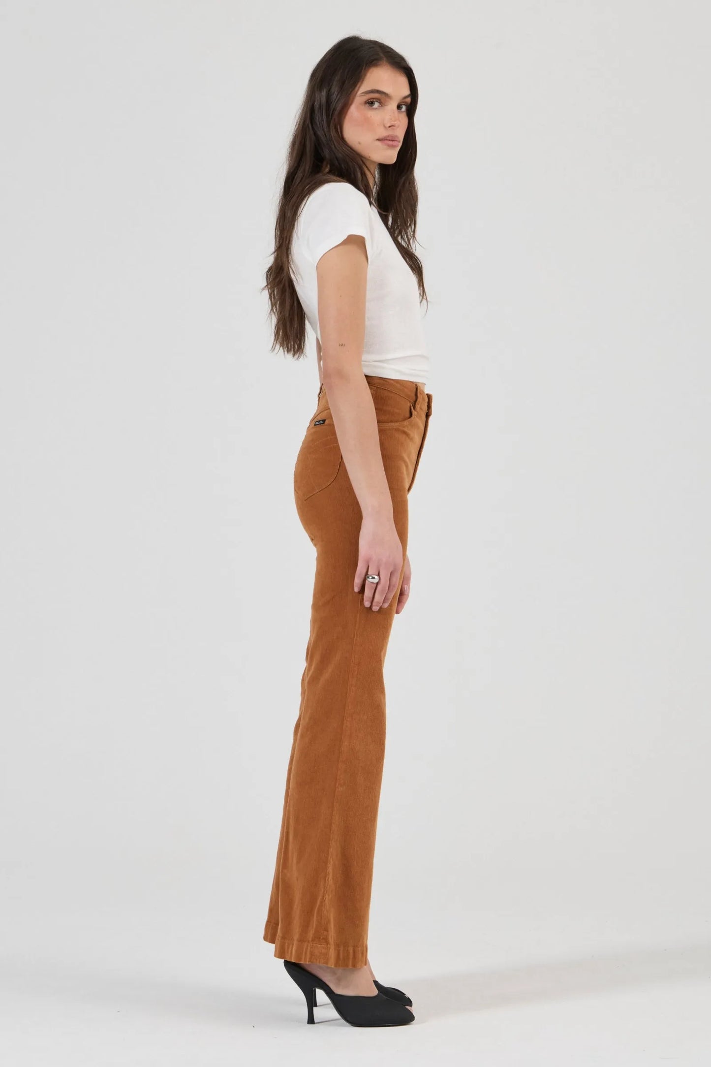 Rolla's Eastcoast Flare Jean - Caramel Cord