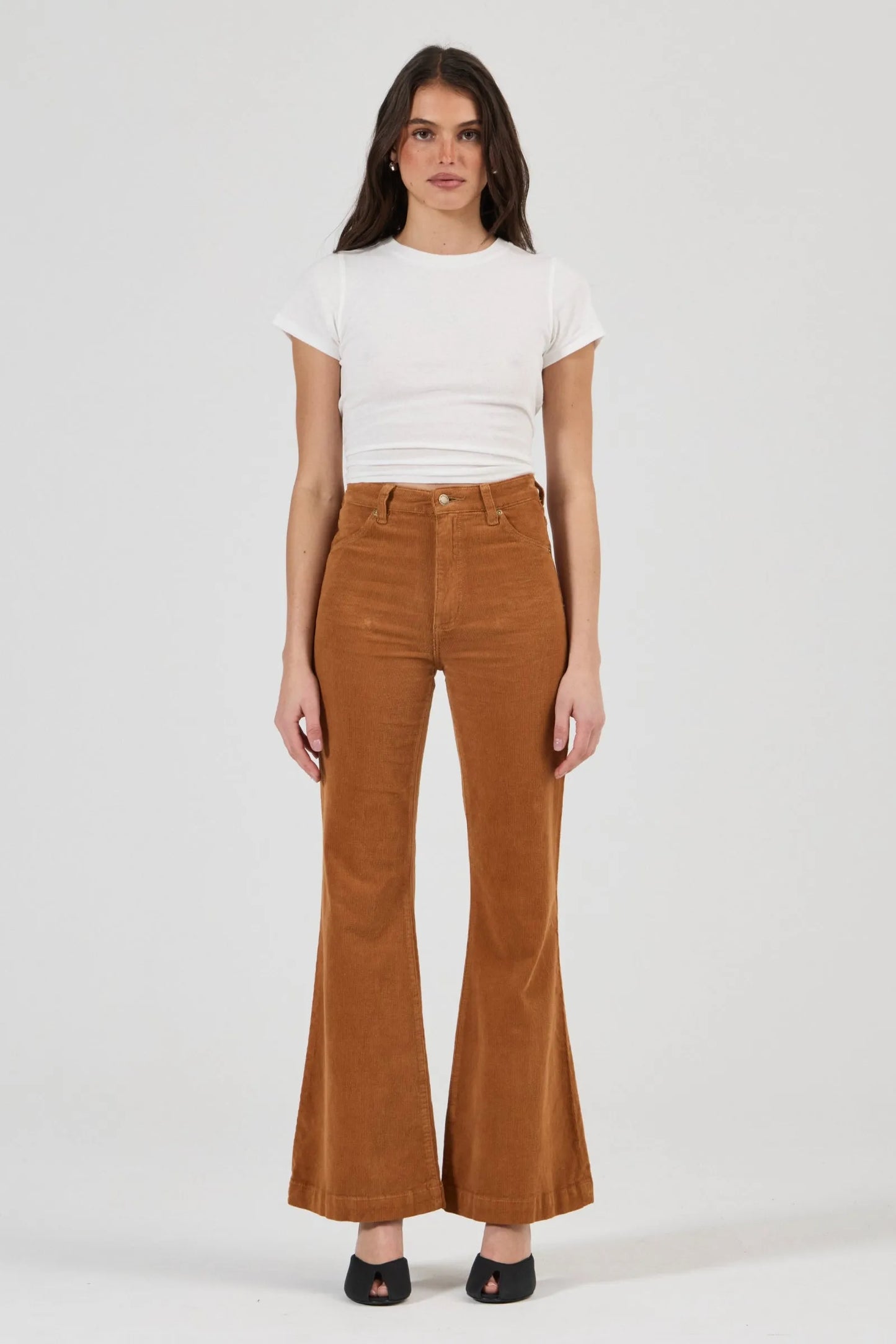 Rolla's Eastcoast Flare Jean - Caramel Cord