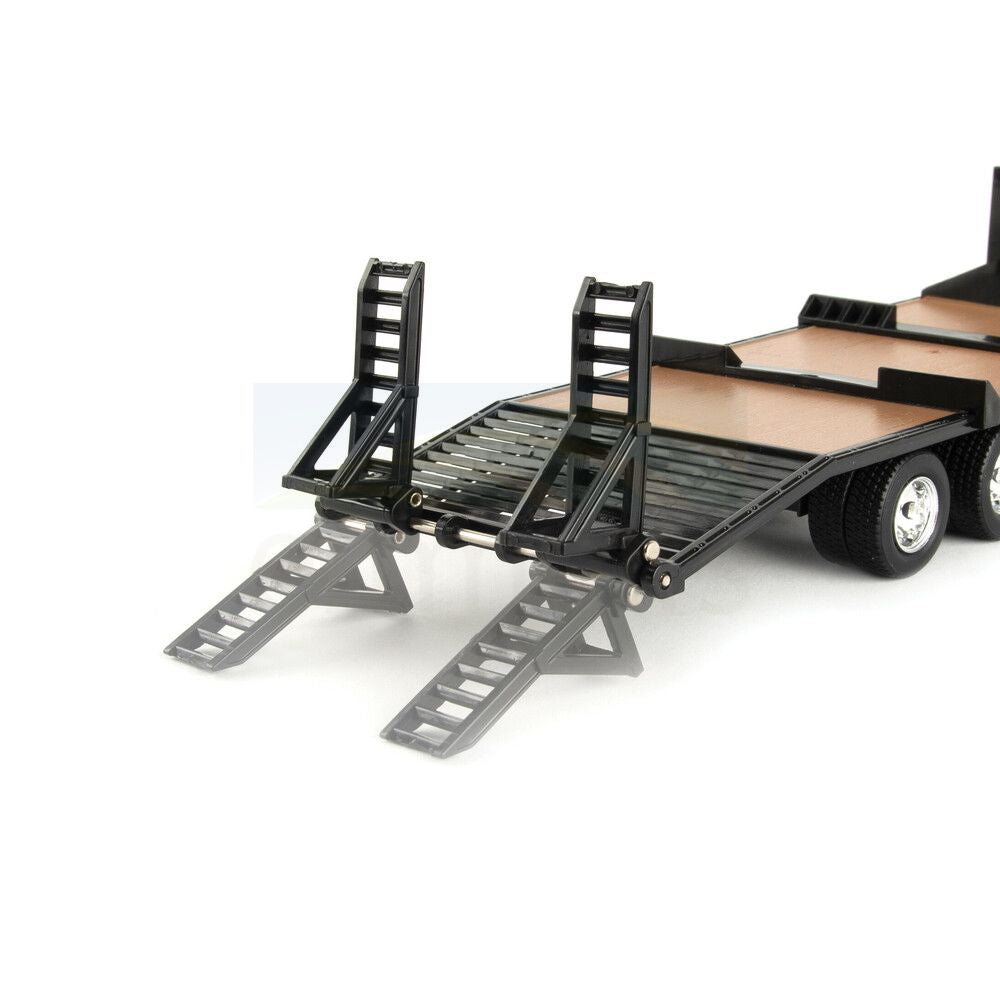 John Deere - 1:32 (5075E) Tractor Hauling Set with Ford Pickup and Trailer