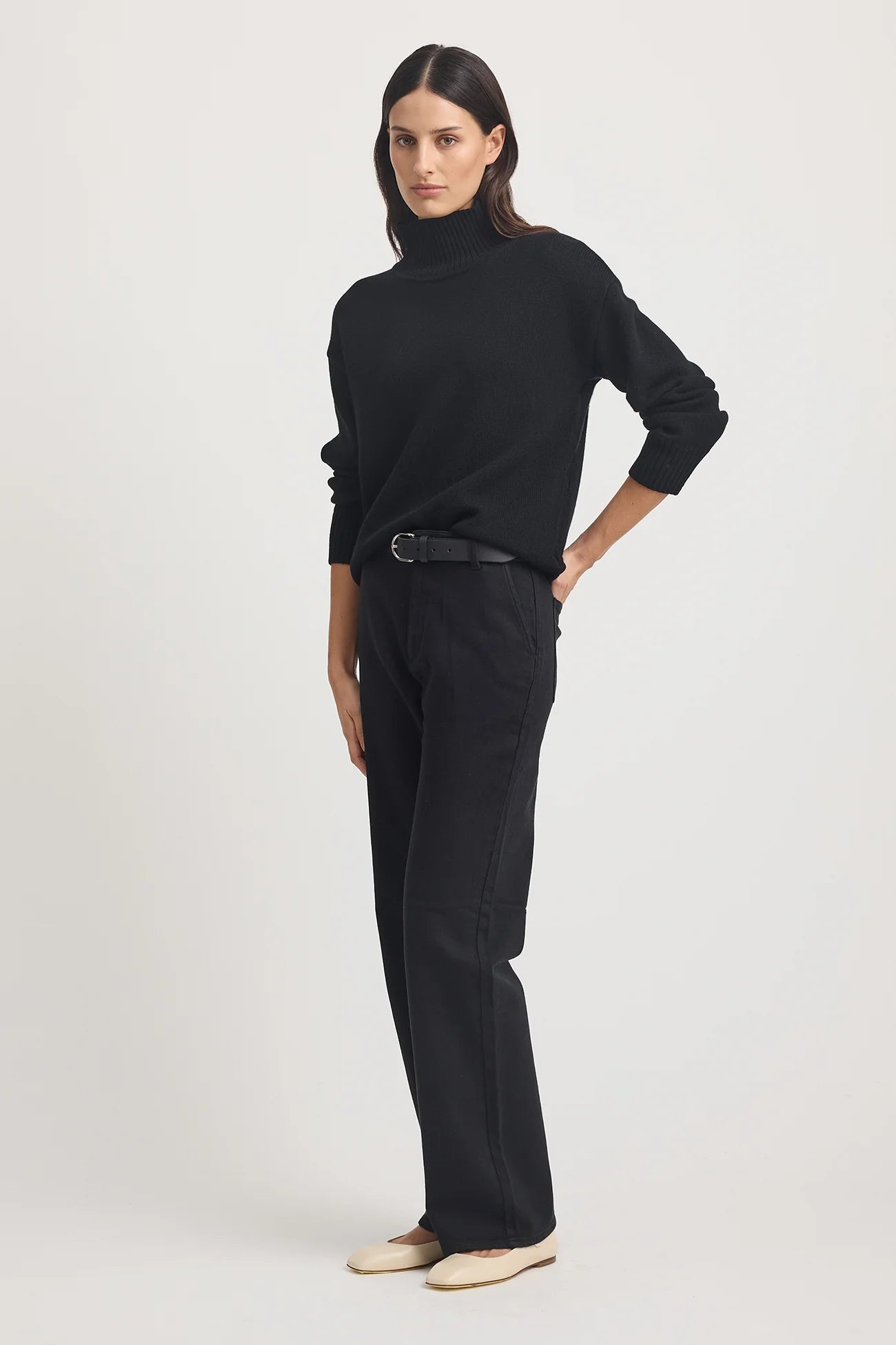 Toorallie Women's Funnel Neck Jumper - Black