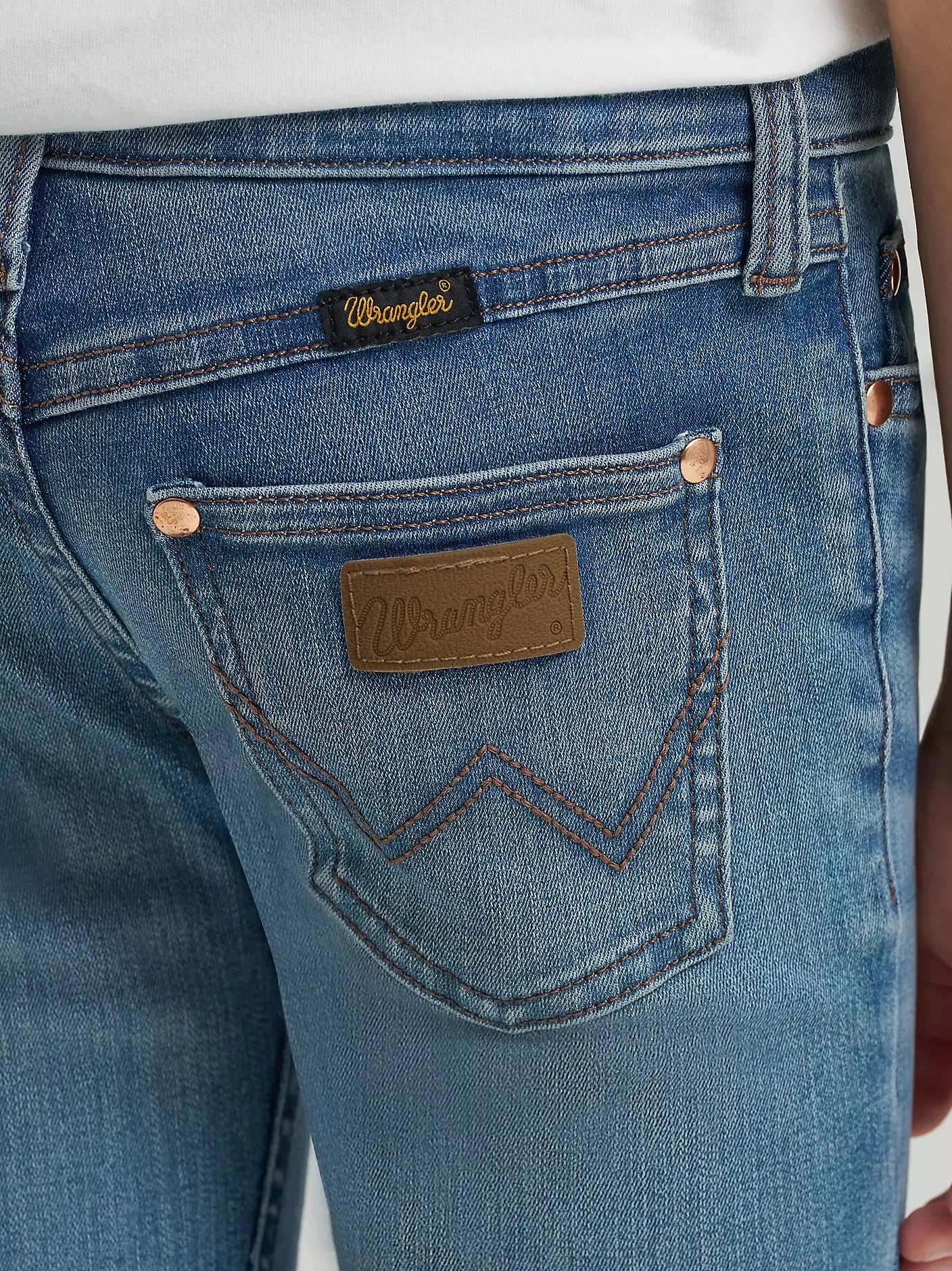 Wrangler Girl's Lainey Wilson x Boot Huggers Regular Fit