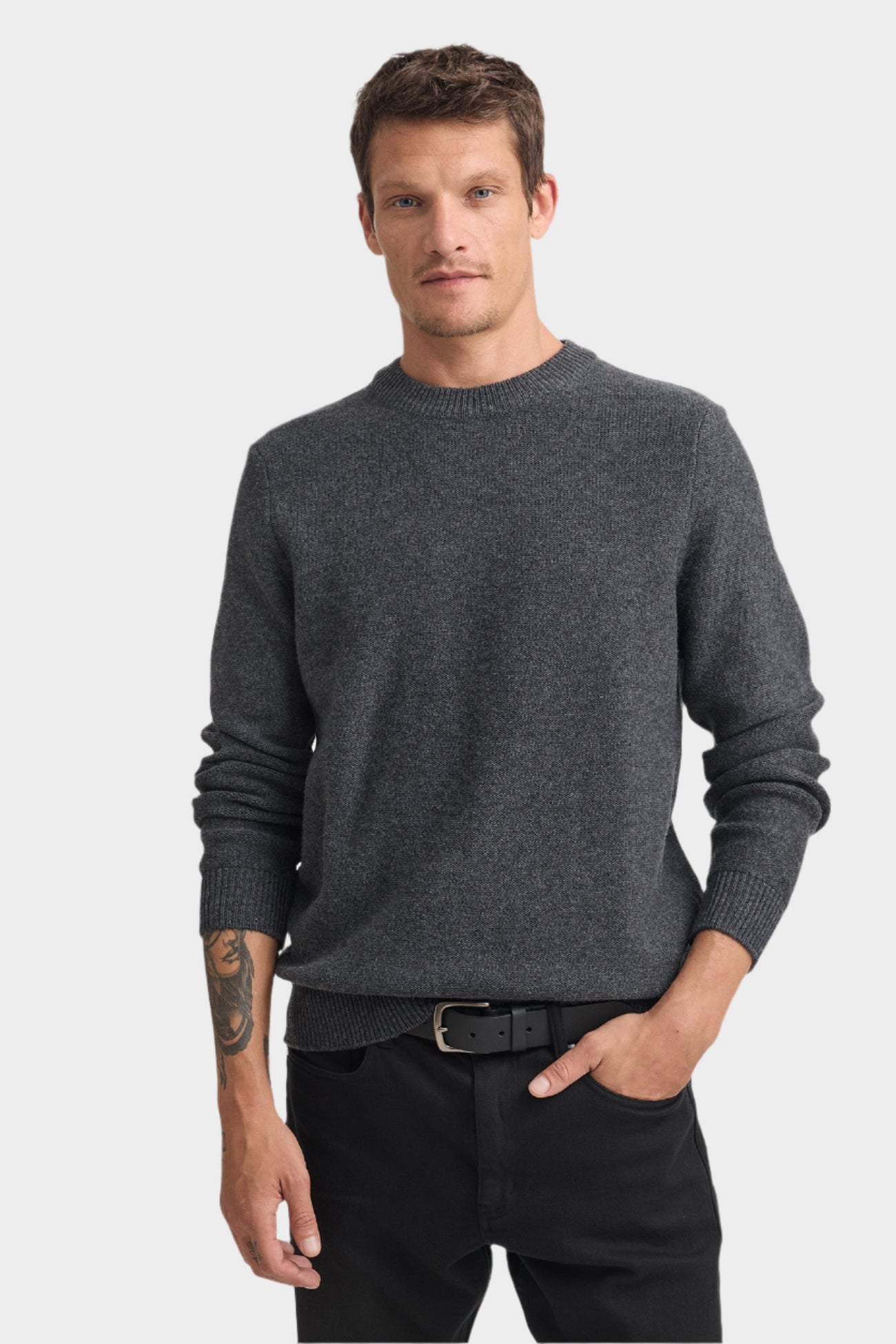 Toorallie Men's Gradient Crew - Navy