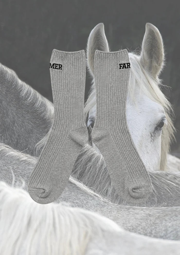 FAR MER Grey Gelding Socks – Unisex Ribbed Embroidered Socks
