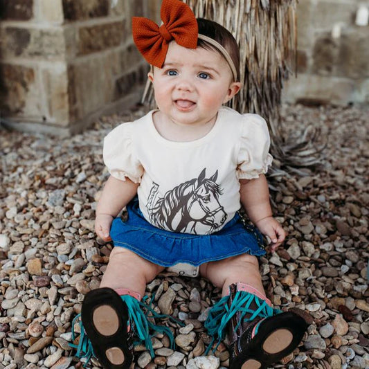 Shea Baby Horseshoe SS Onesie (0-18M)