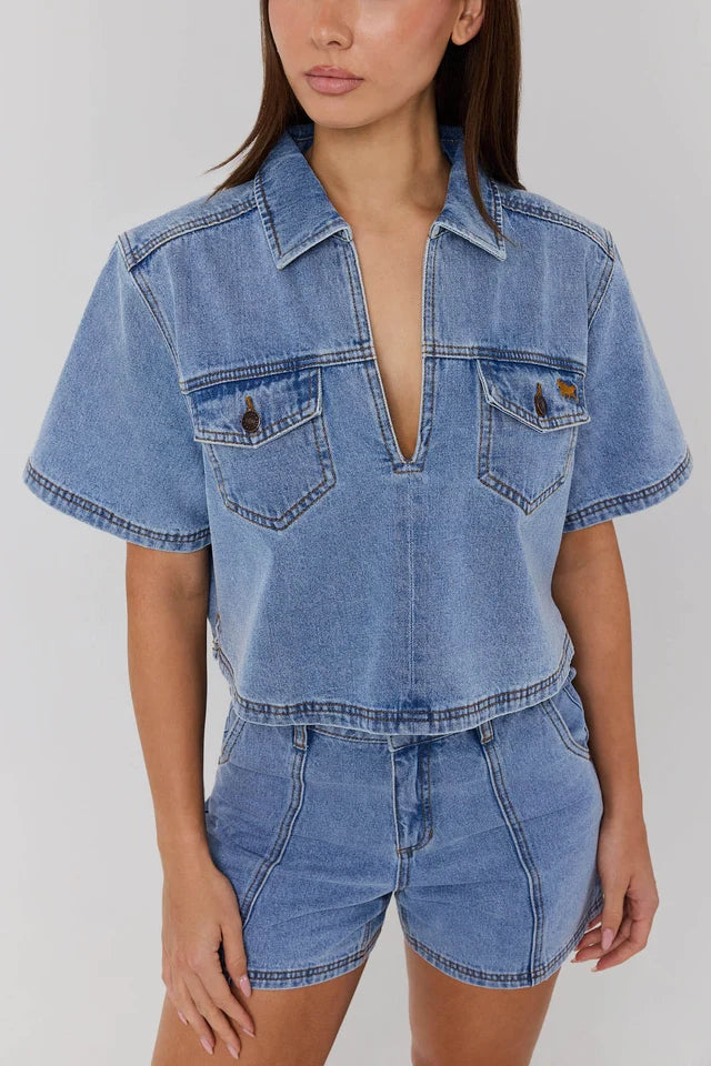 Ringers Western Women’s Iris Outback Denim Top – Light Blue