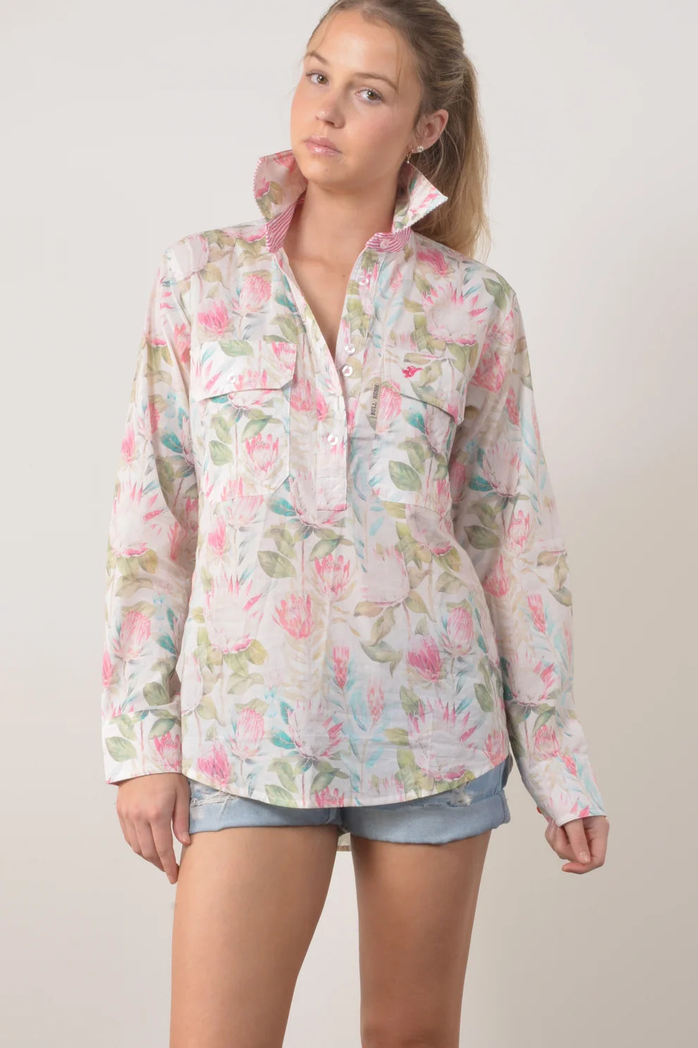 Bullrush Women's King Protea Shirt - Protea