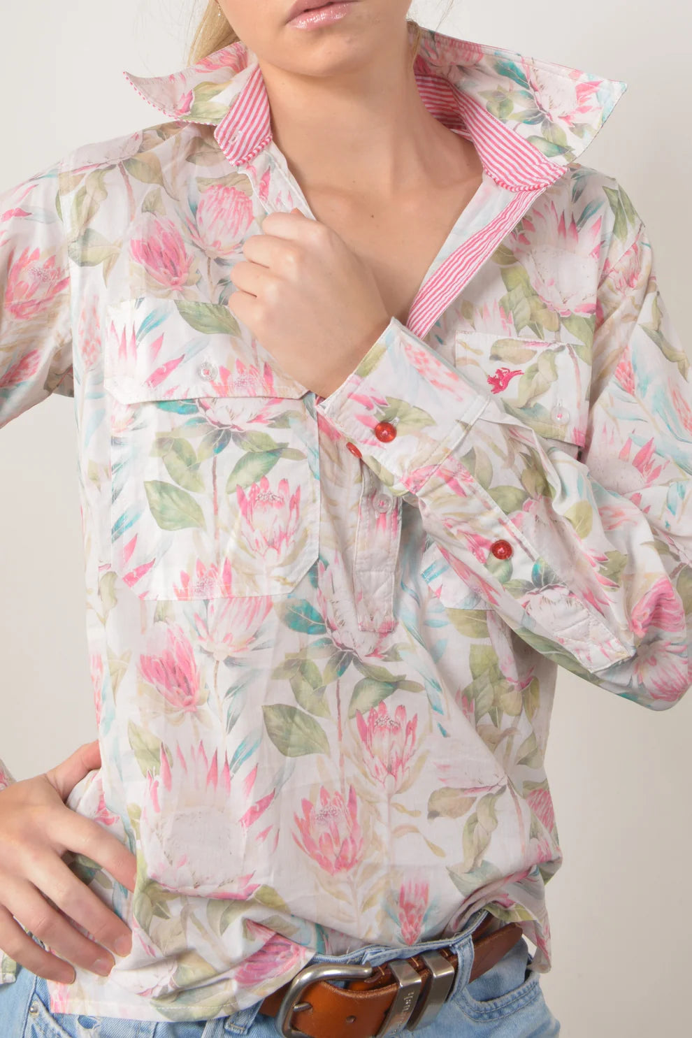 Bullrush Women's King Protea Shirt - Protea