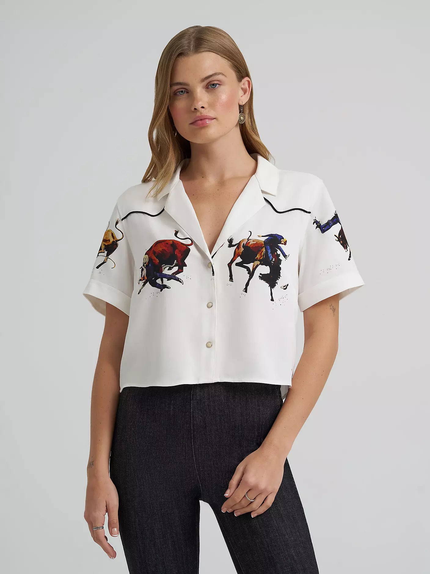 Wrangler Women's Lainey Wilson x Camp Shirt - White