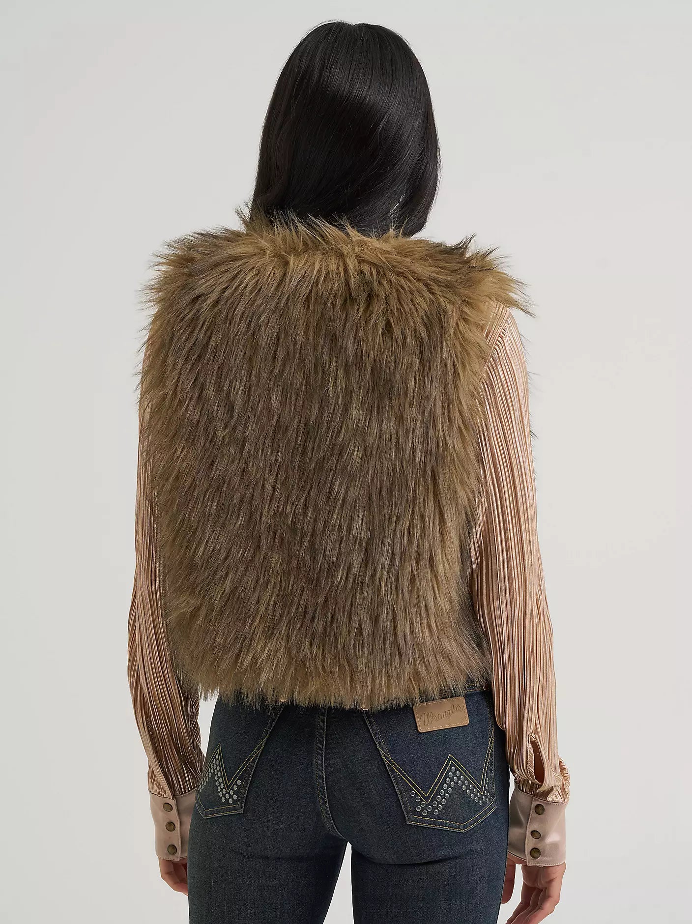 Wrangler Womens Lainey Wilson Faux Fur Vest Brown