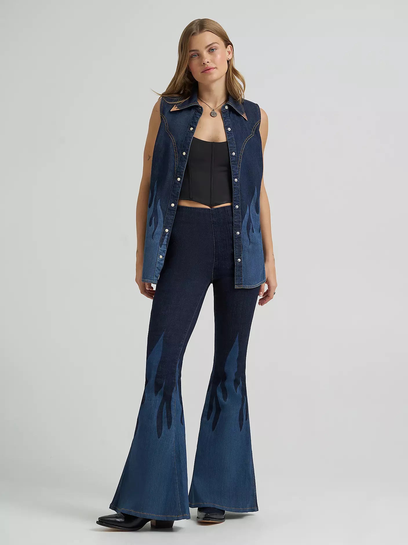 Wrangler Women's Lainey Wilson x Flame Pull On Bell Bottoms - Dark Denim