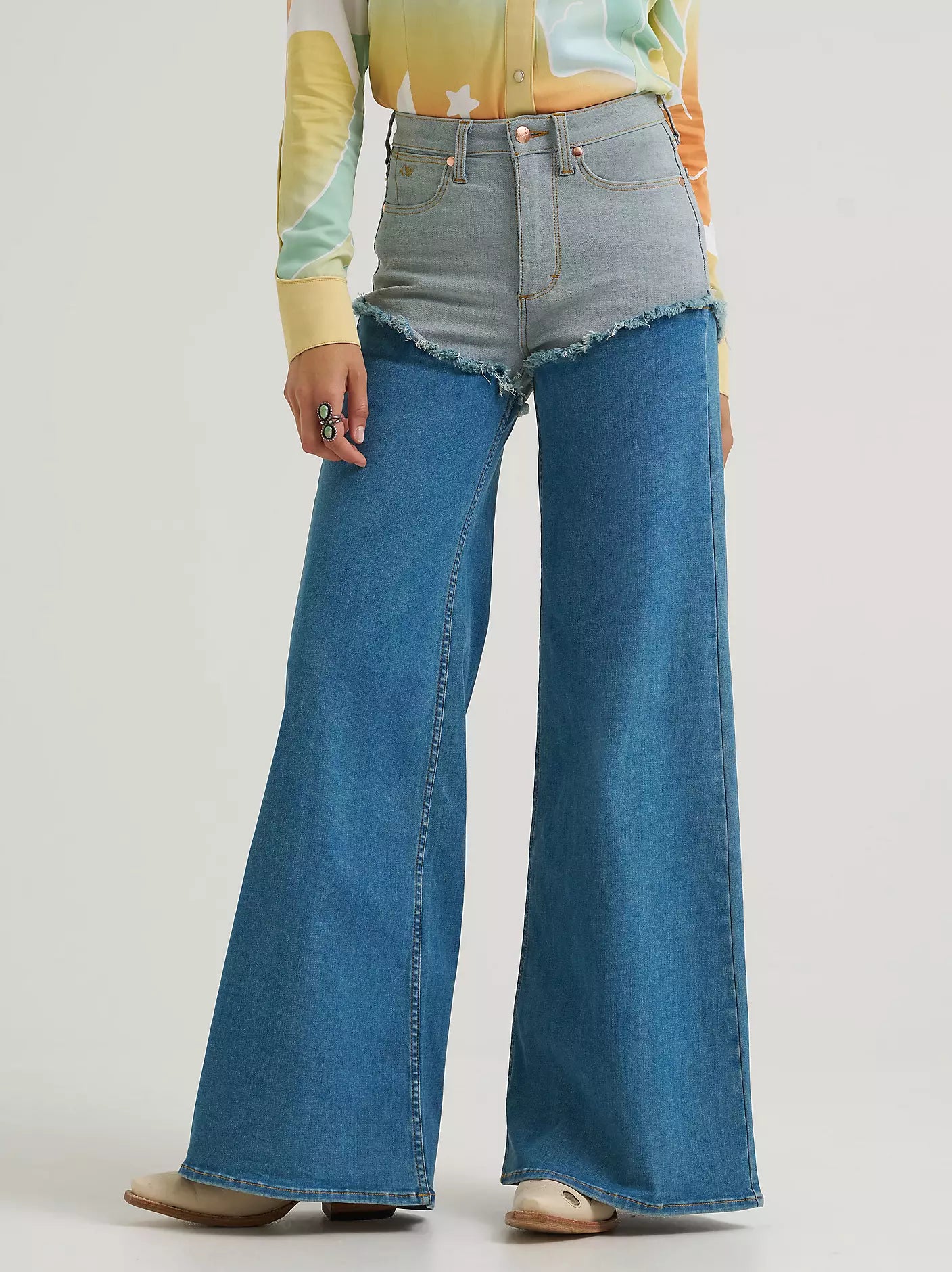 Wrangler Womens Lainey Wilson Pieced Chaps Wide Leg Jean